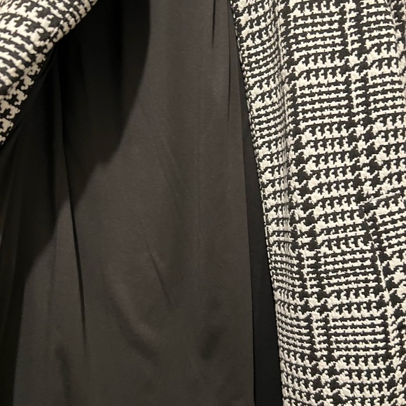 Carolina Belle Montreal white and black open jacket - Picture 4 of 4